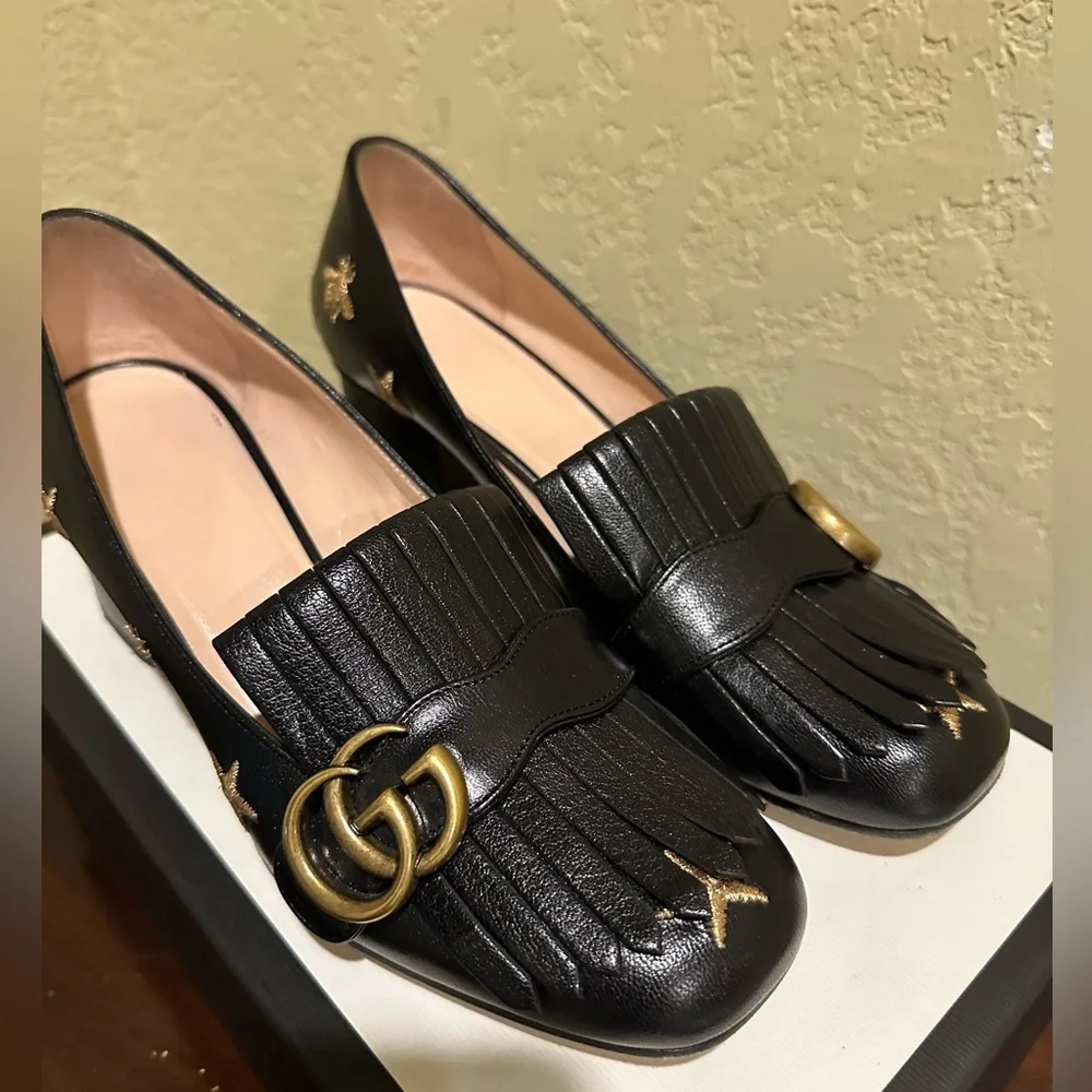 Gucci Black Leather Fringe Pumps with Gold Double G Accents